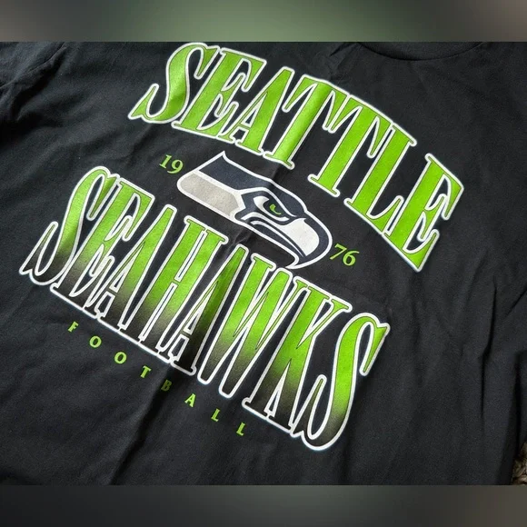 NFL Seattle Seahawks t-shirt - Picture 2 of 5